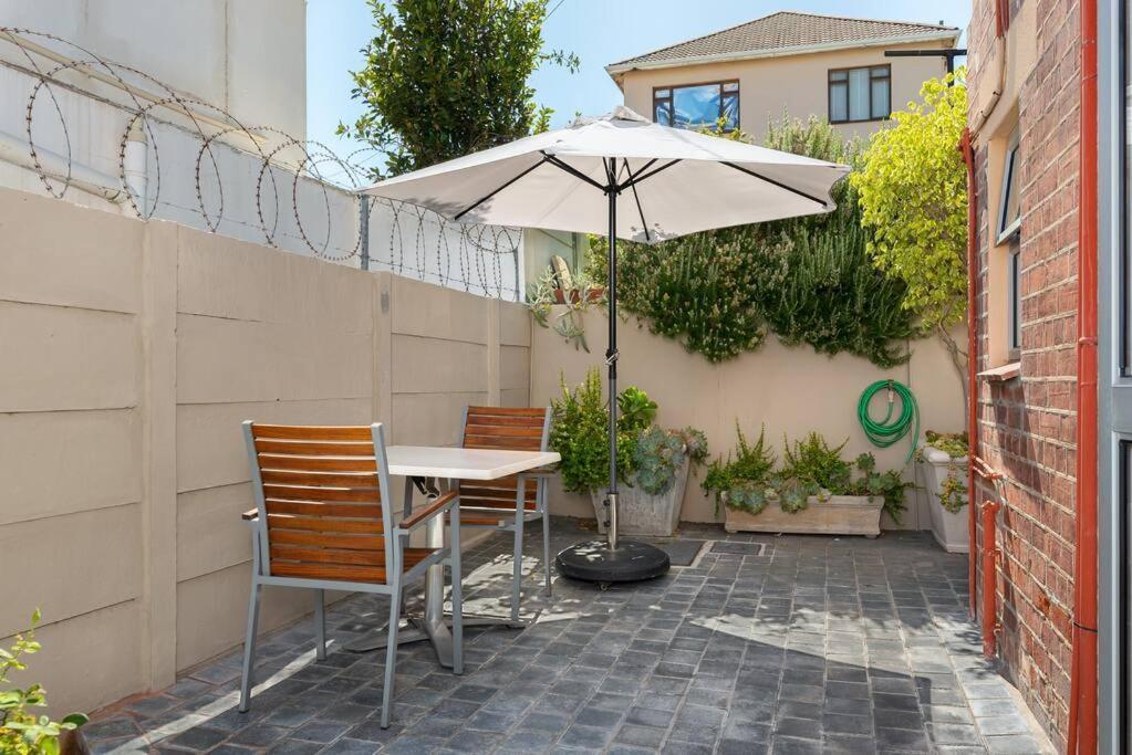 דירות קייפטאון Mount Carmel - Secure, Cozy And Great Location מראה חיצוני תמונה